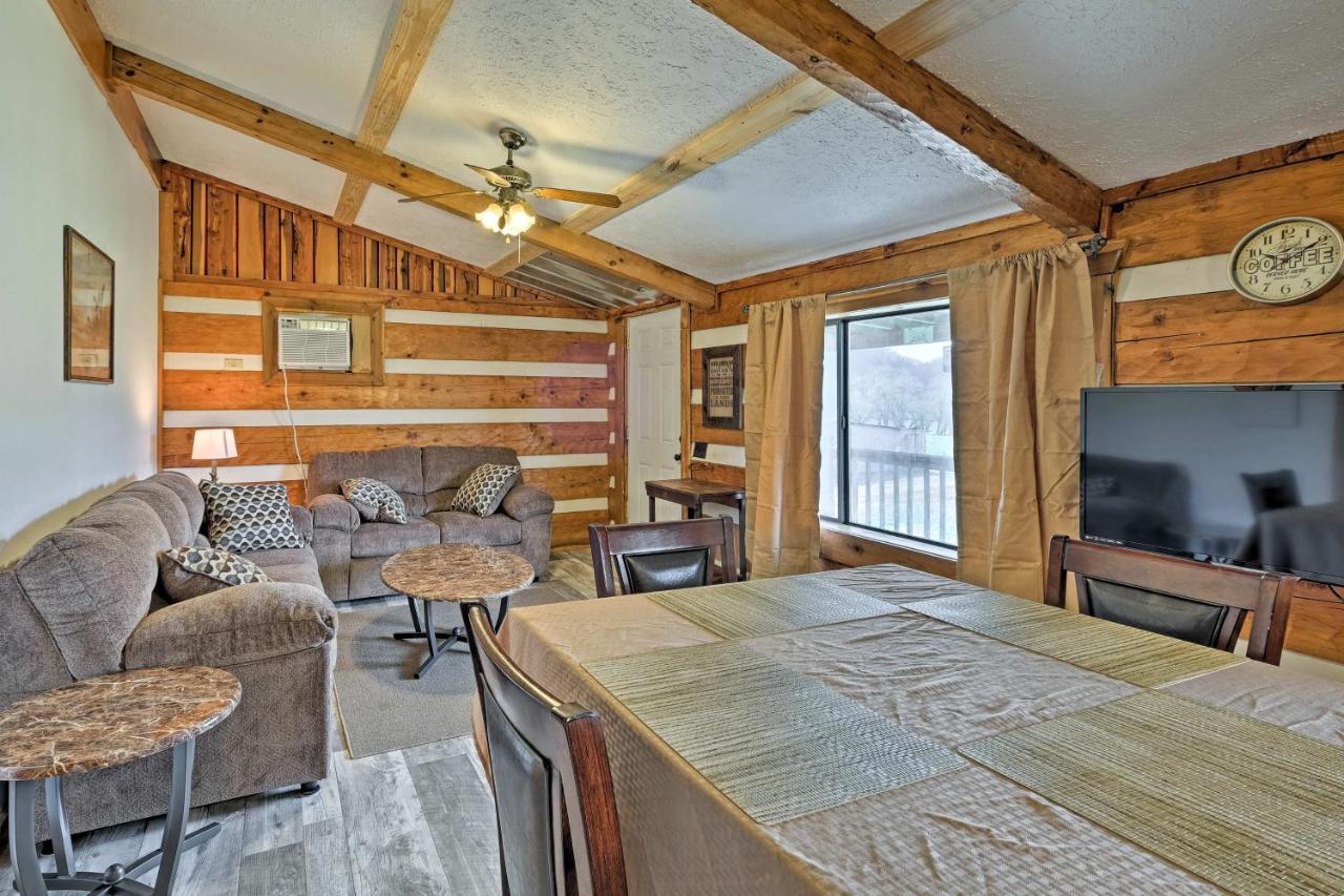 Rogersville Barn Apartment On 27 Acres With Pond! Buitenkant foto